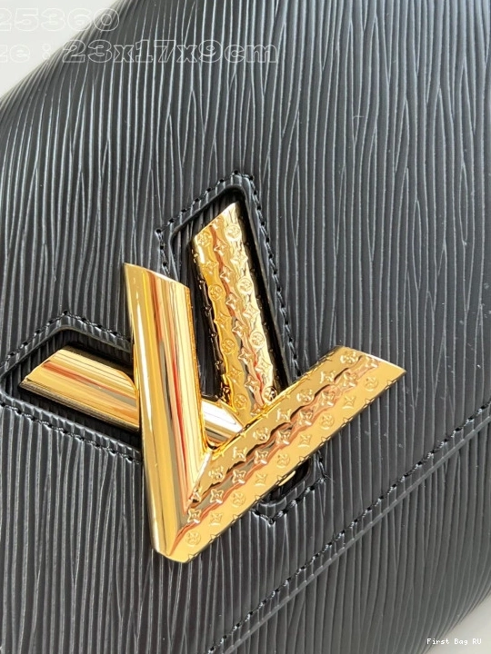 First bag ru TWIST LOUIS MM-23*17*9.5CM VUITTON 0715